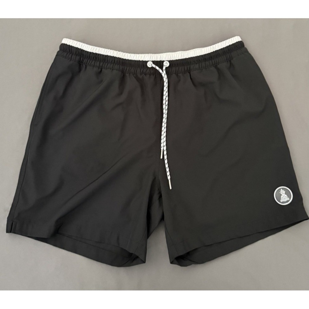 Chubbies The Capes Classic Swim Trunk Shorts Mens Size XL Black Lined Pockets